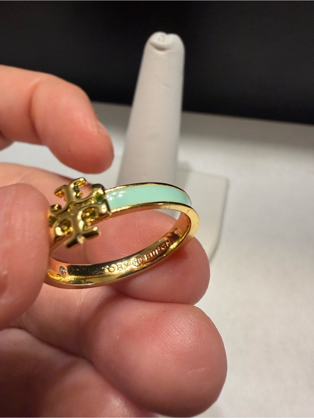 NWT Tory Burch Kira Enamel Mint Green Gold Tone Size 8 Ring 18k Gold Plated